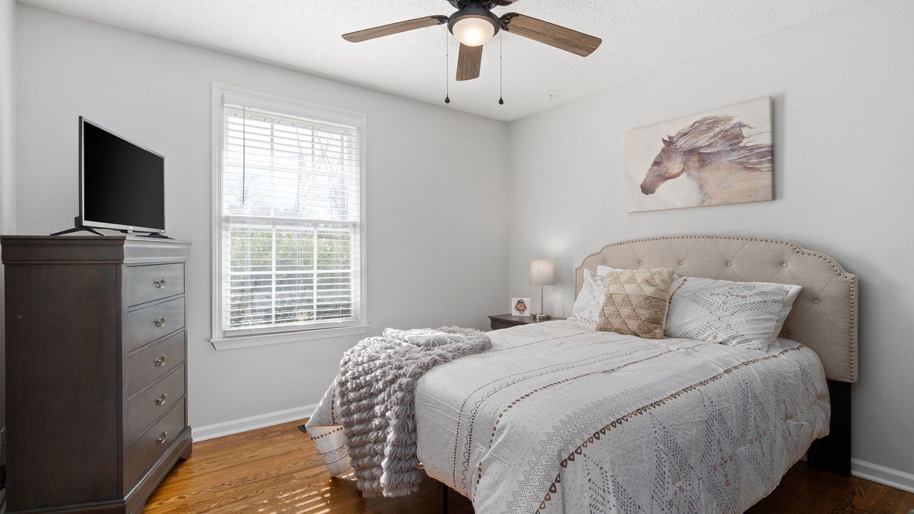 Photo of Bedroom in Olmstead
