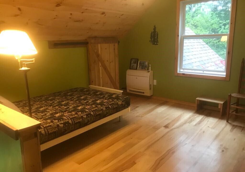 Photo of Bedroom in Warrensburg