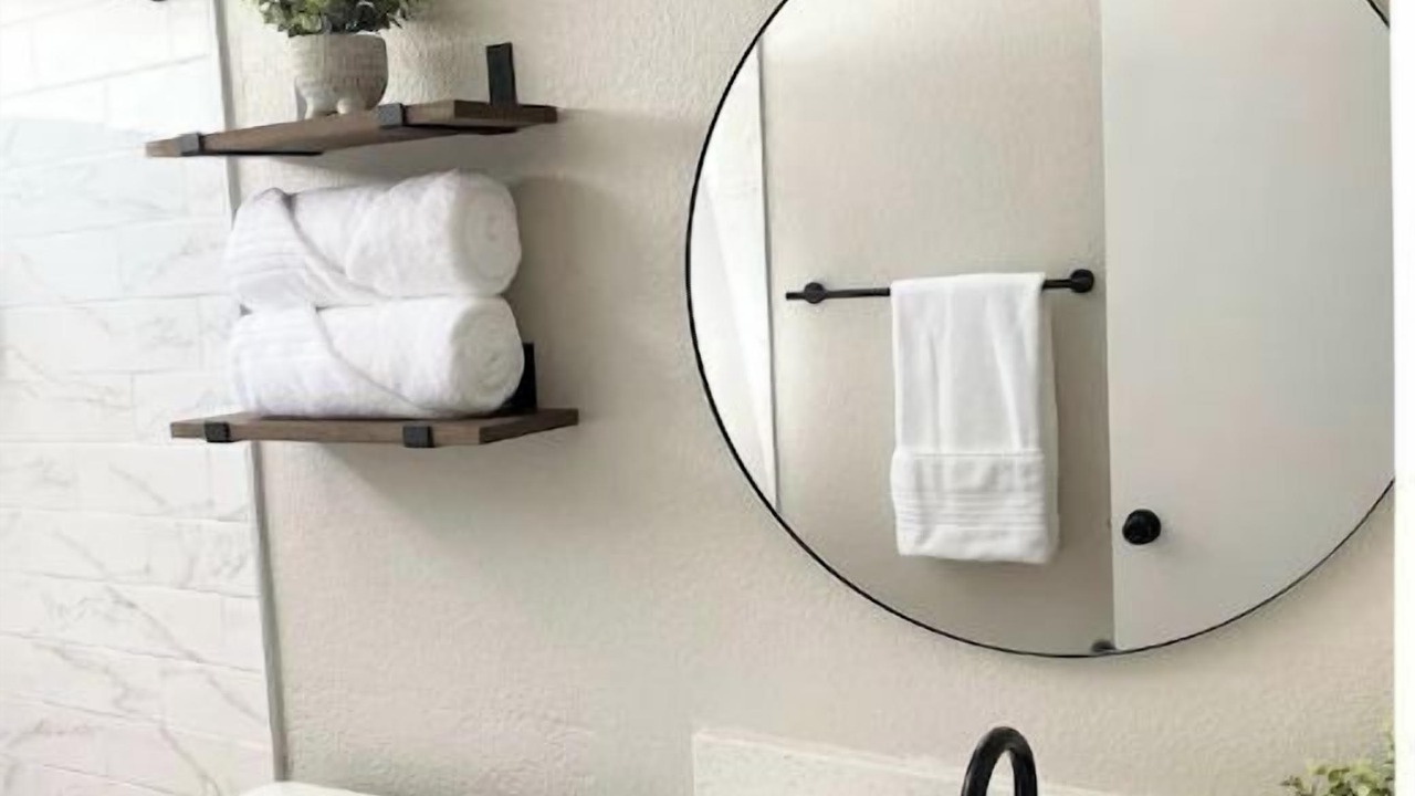 Photo of Bathroom in Yuma