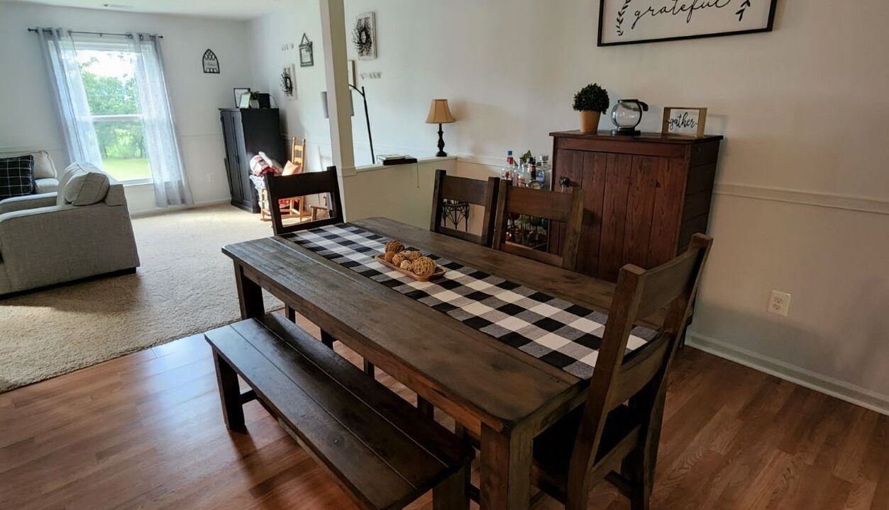 Photo of Livingroom in Luray
