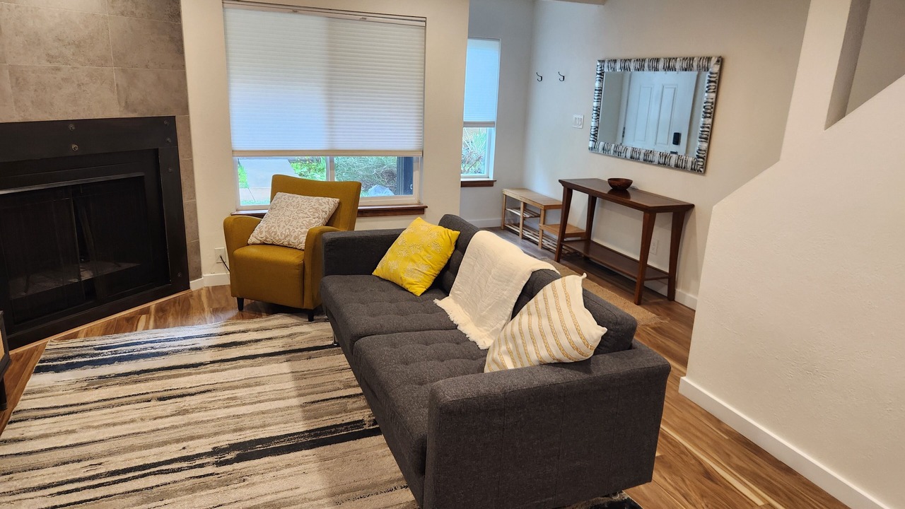 Photo of Livingroom in Panorama Heights