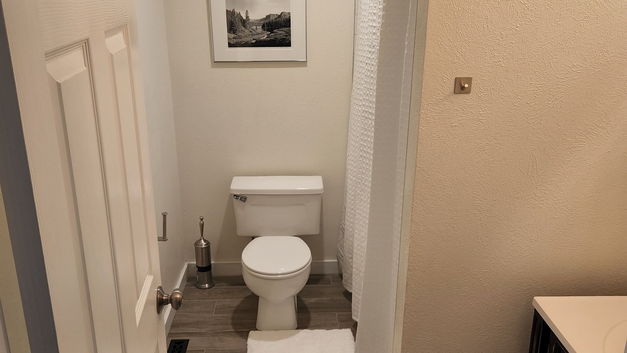Photo of Bathroom in Panorama Heights