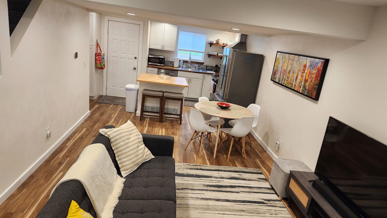 Photo of Livingroom in Panorama Heights