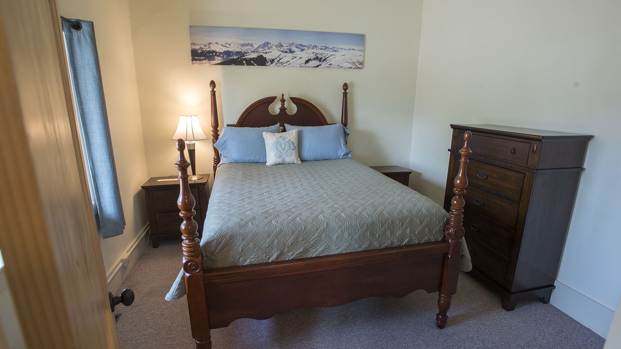 Photo of Bedroom in Salida