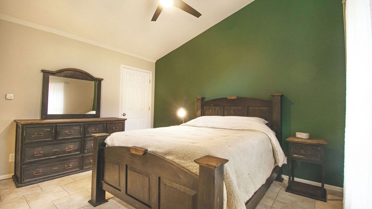 Photo of Bedroom in Saint Mary's