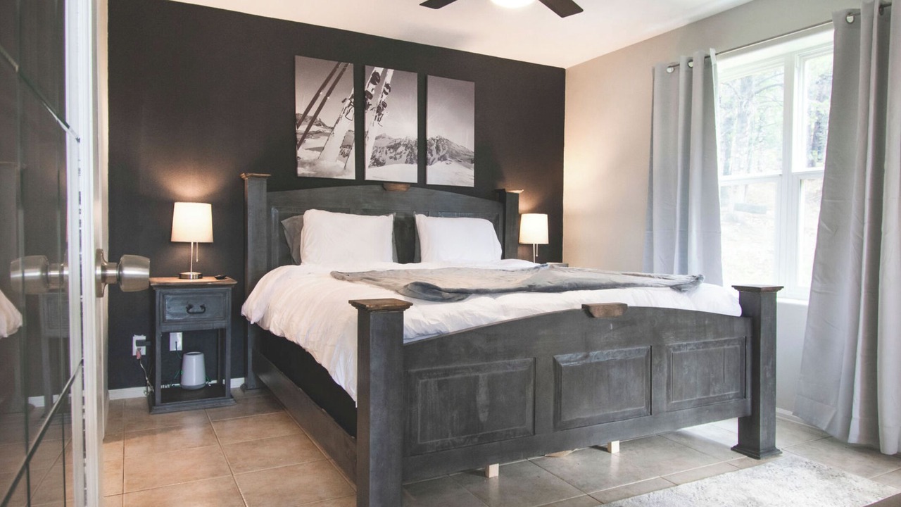 Photo of Bedroom in Saint Mary's