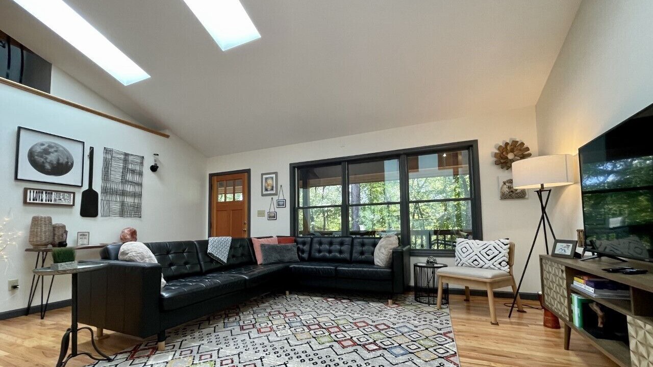 Photo of Bedroom in Hot Springs