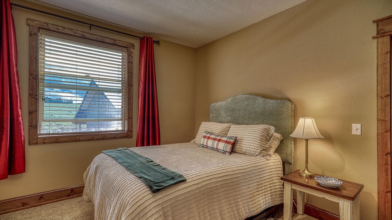 Photo of Bedroom in Pagosa Springs