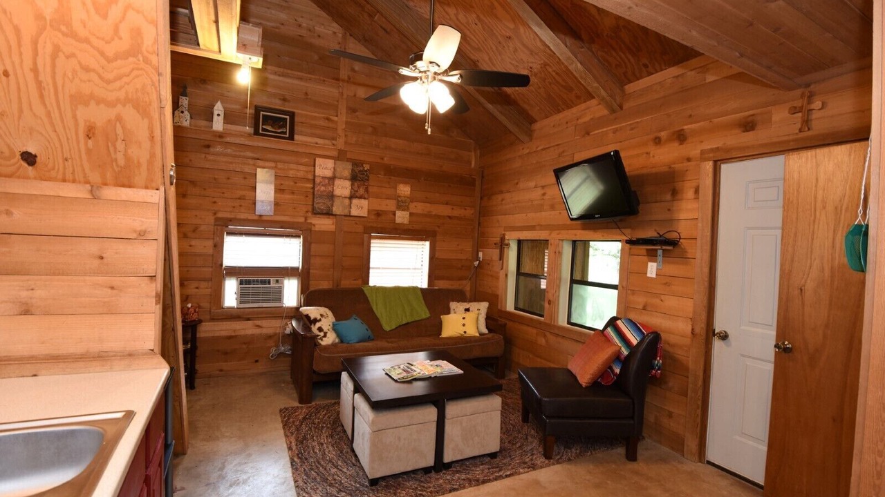 Photo of Livingroom in Utopia