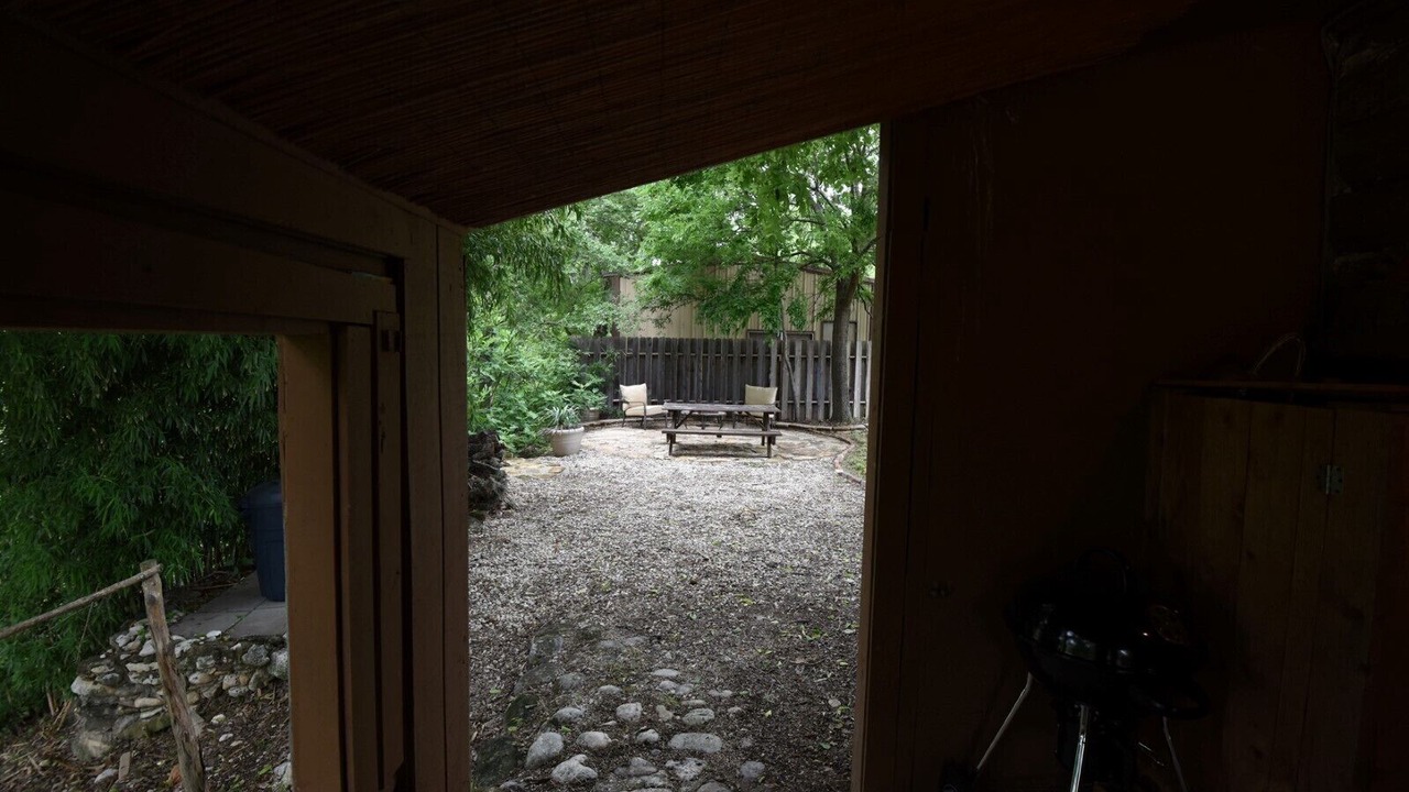 Photo of Patio Balcony in Utopia