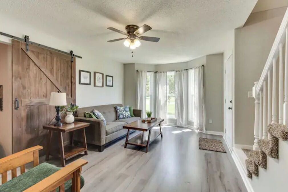 Photo of Livingroom in Lewisburg