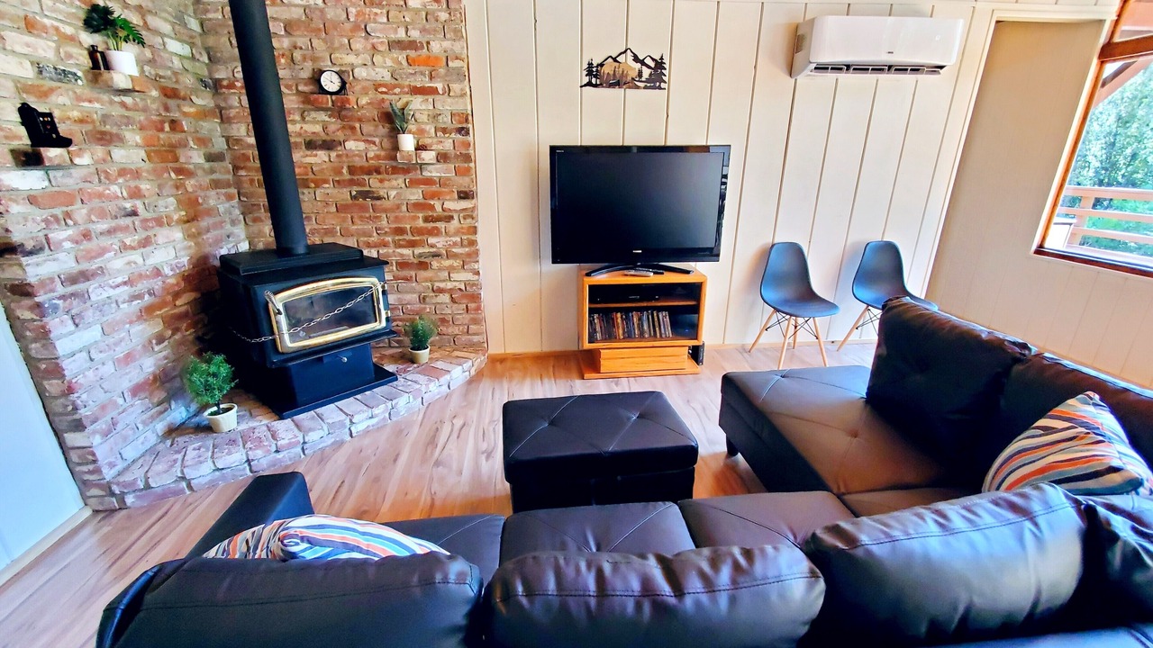 Photo of Livingroom in Camp Nelson