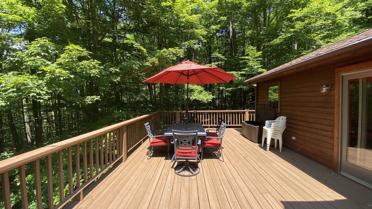 Photo of Outdoor in Old Timberline