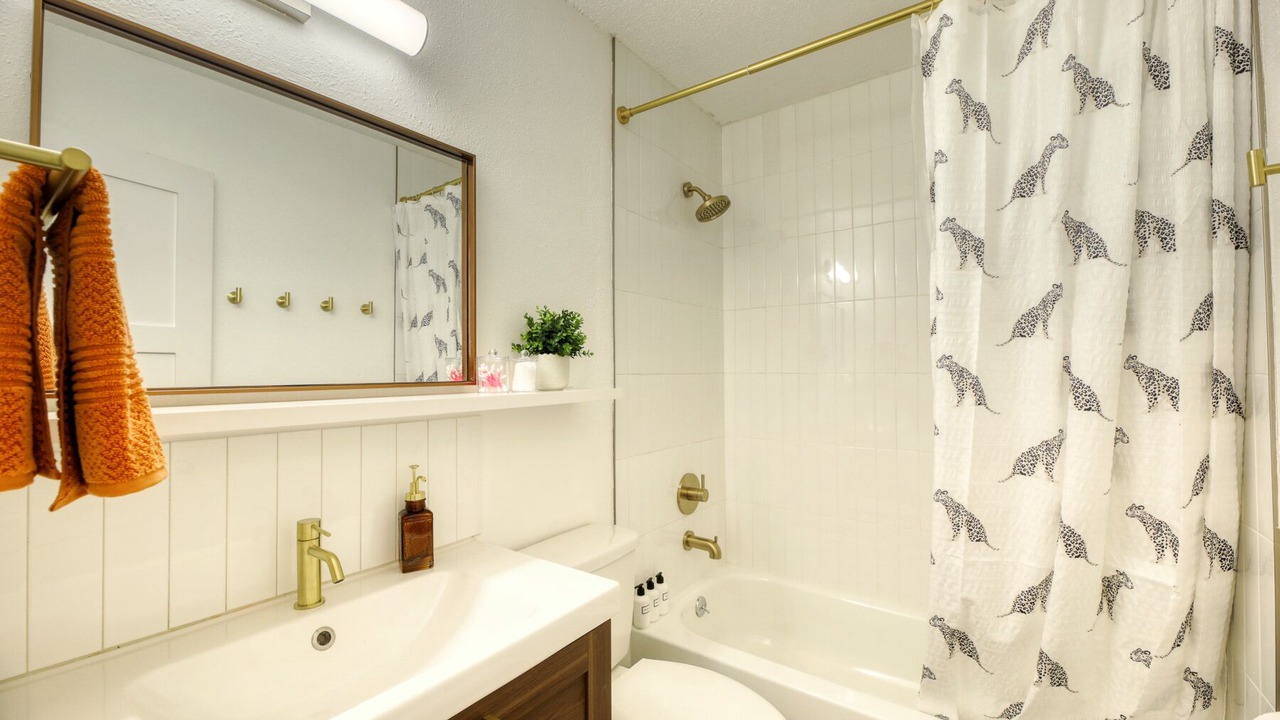 Photo of Bathroom in McNeil