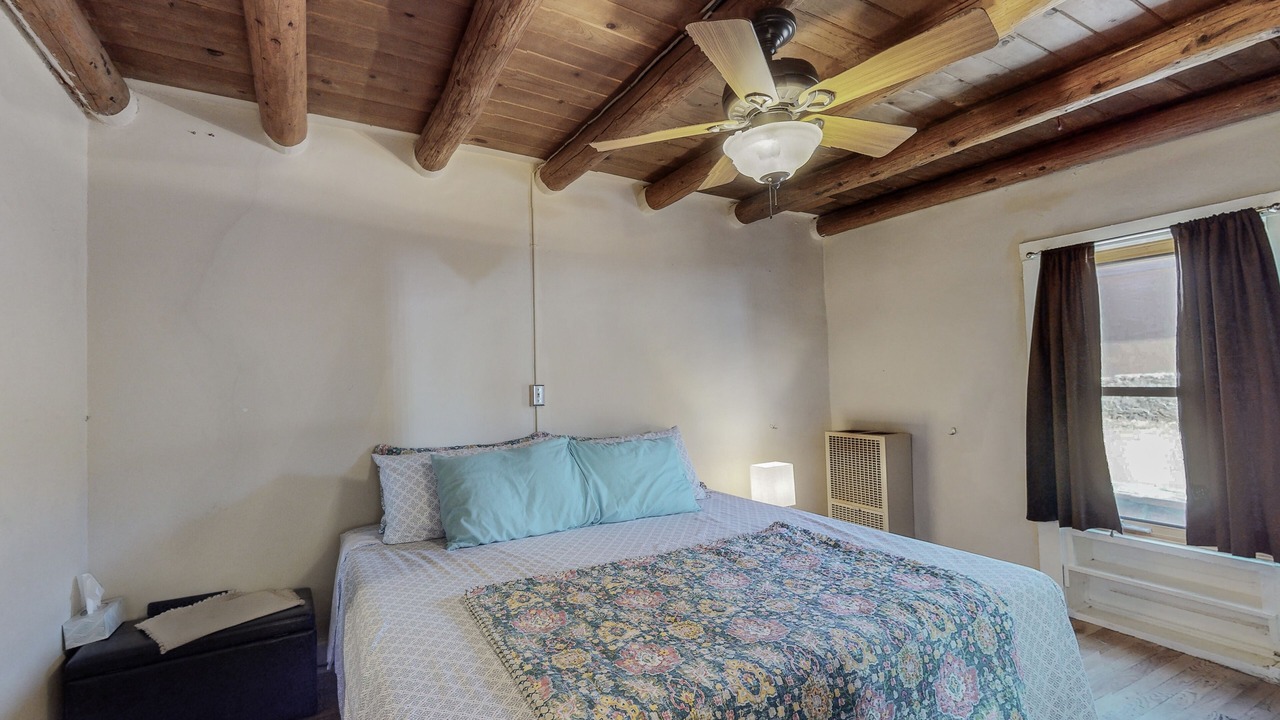 Photo of Bedroom in South Capitol