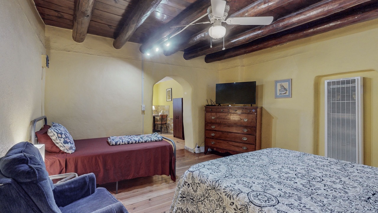 Photo of Bedroom in South Capitol