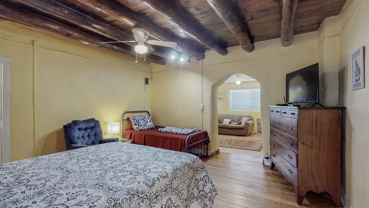 Photo of Bedroom in South Capitol