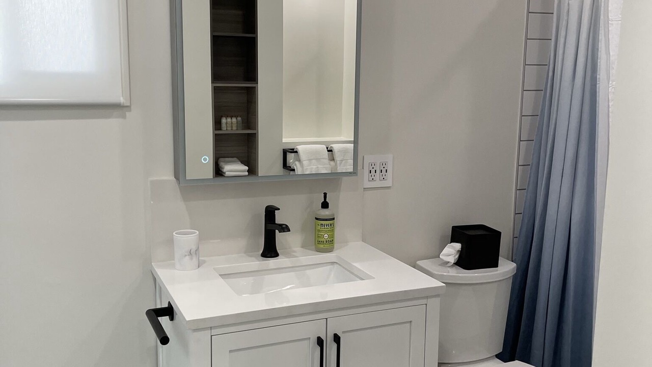 Photo of Bathroom in The Strand
