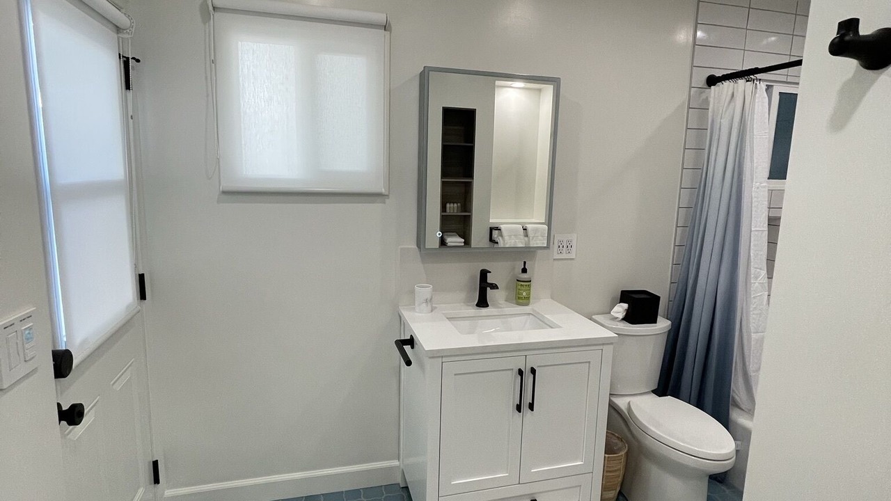 Photo of Bathroom in The Strand