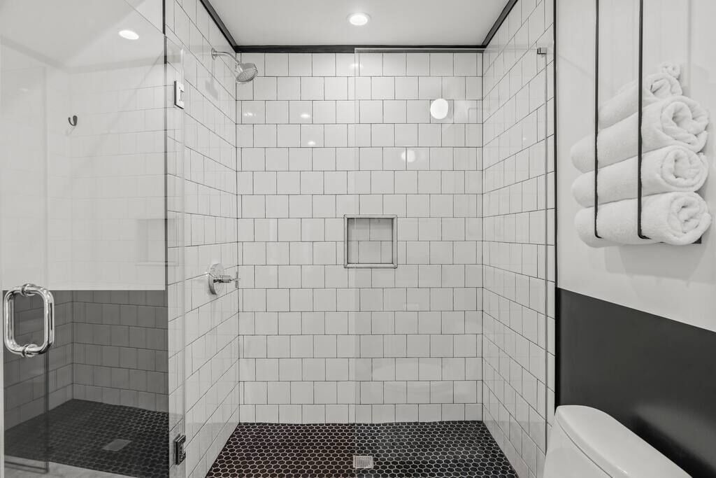 Photo of Bathroom in Southwest Center City