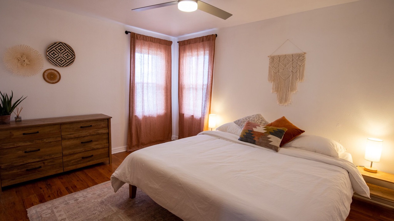 Photo of Bedroom in Alamogordo