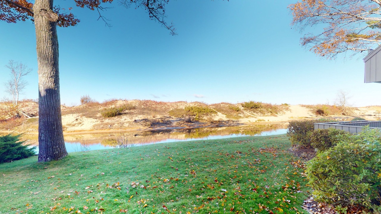Photo of Outdoor in Maple City