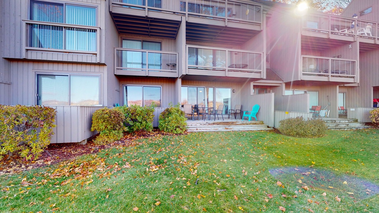 Photo of Outdoor in Maple City