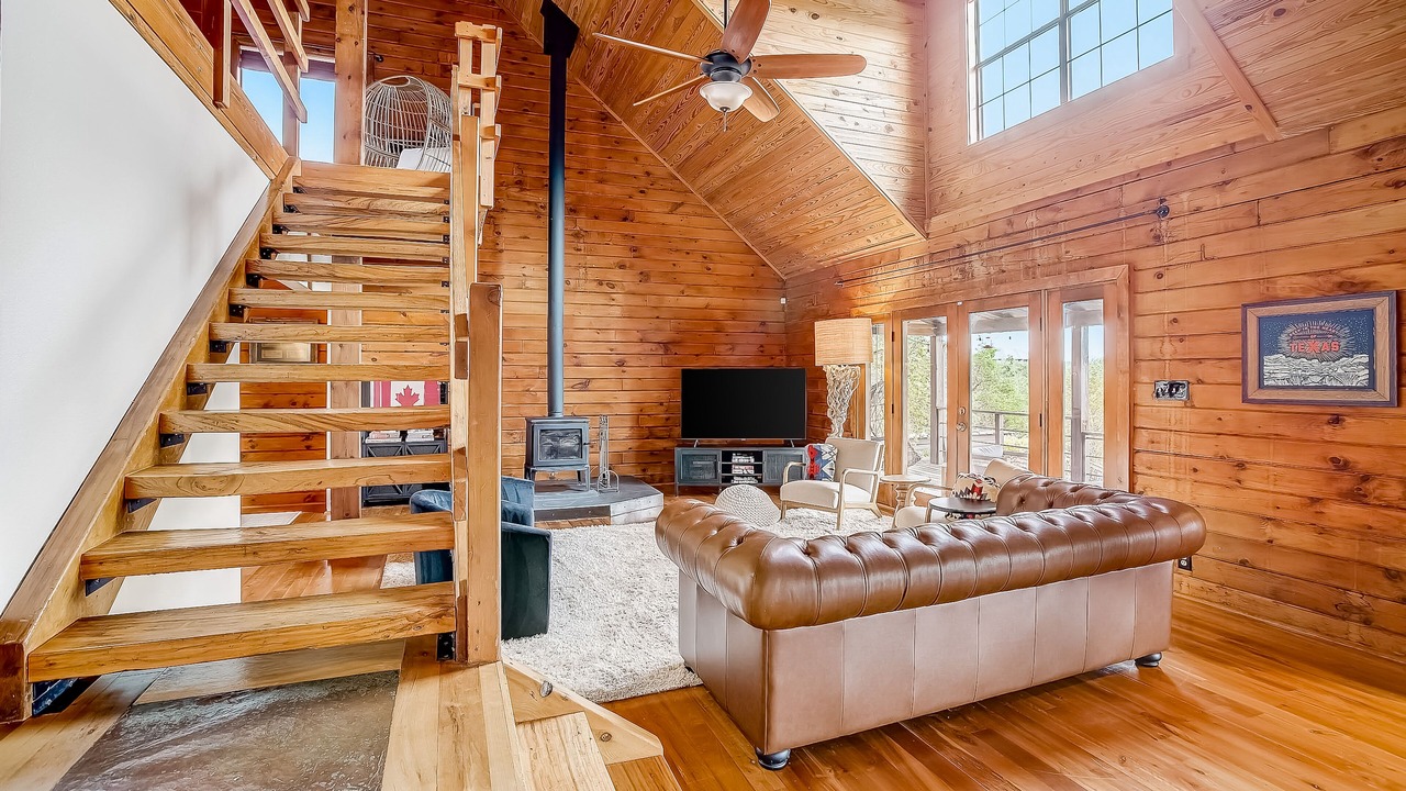 Photo of Livingroom in Travis Settlement