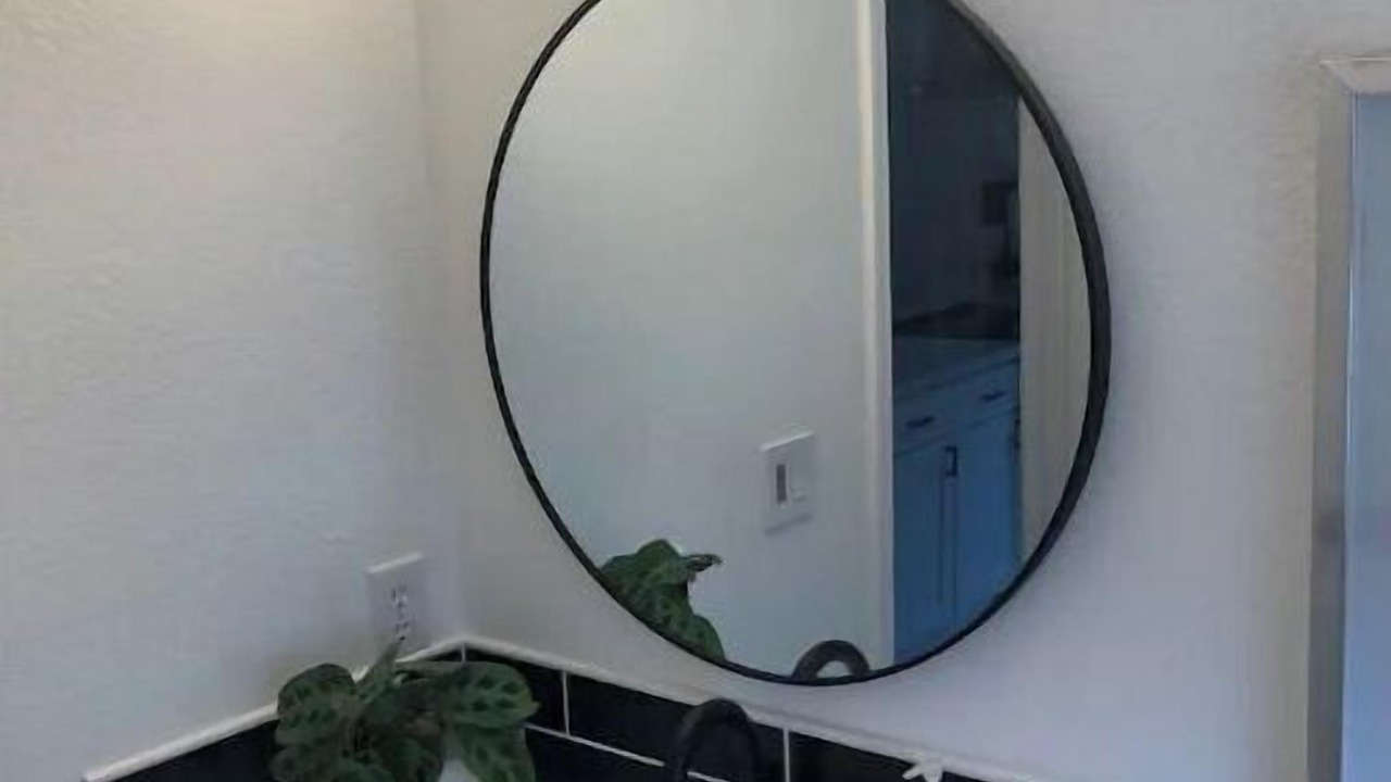 Photo of Bathroom in South Forest Park