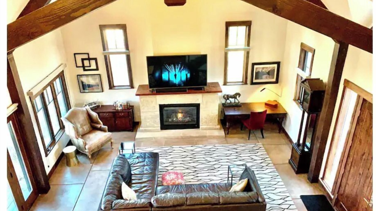 Photo of Livingroom in Carbondale