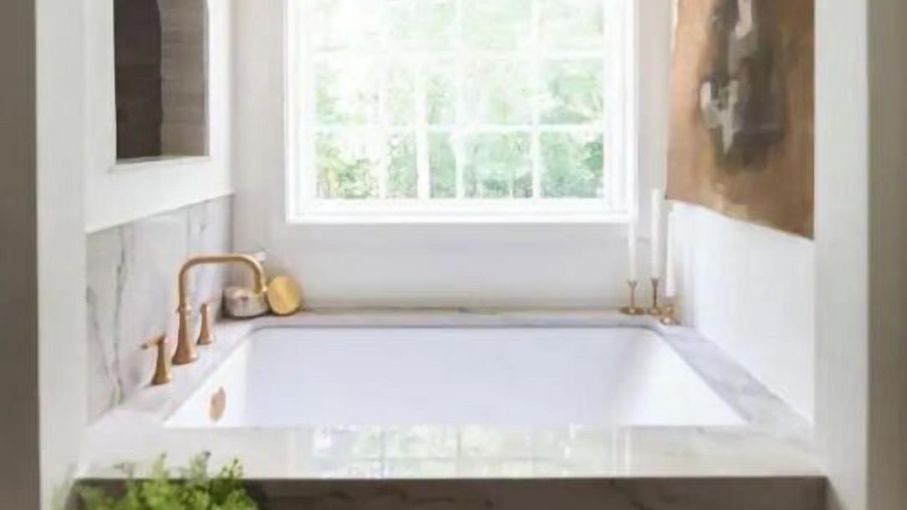 Photo of Bathroom in Carbondale