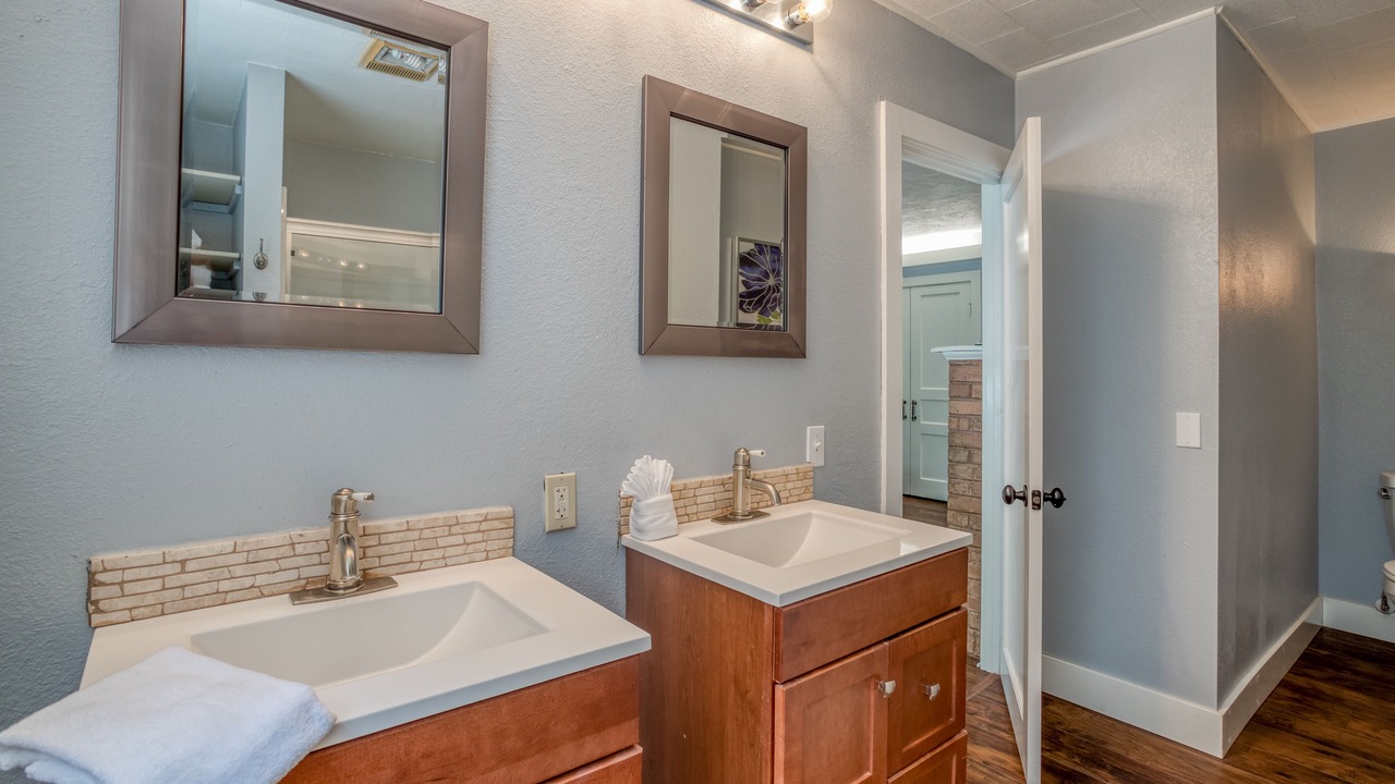 Photo of Bathroom in Otis