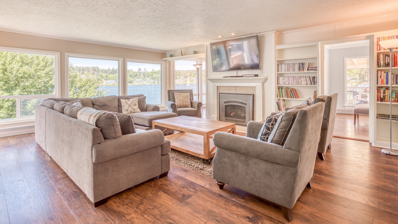Photo of Livingroom in Otis