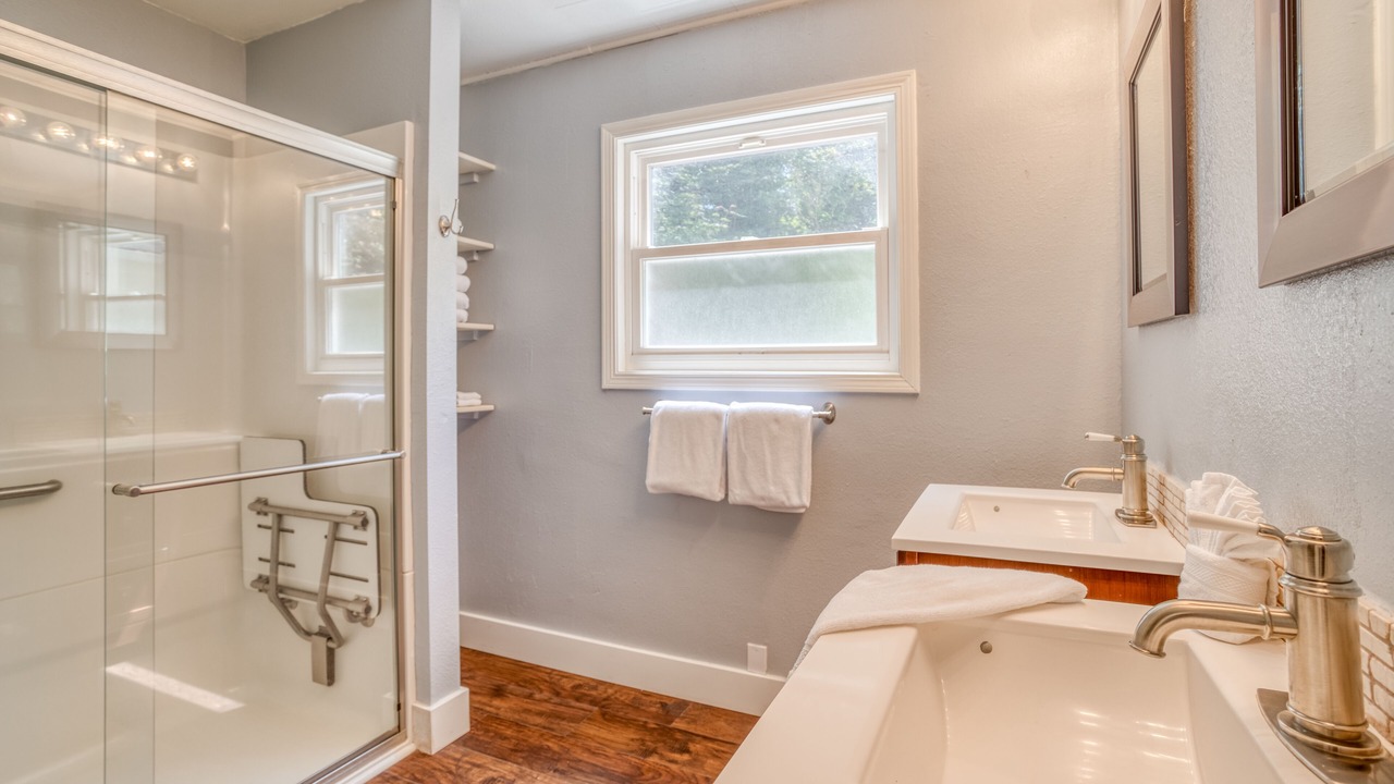 Photo of Bathroom in Otis