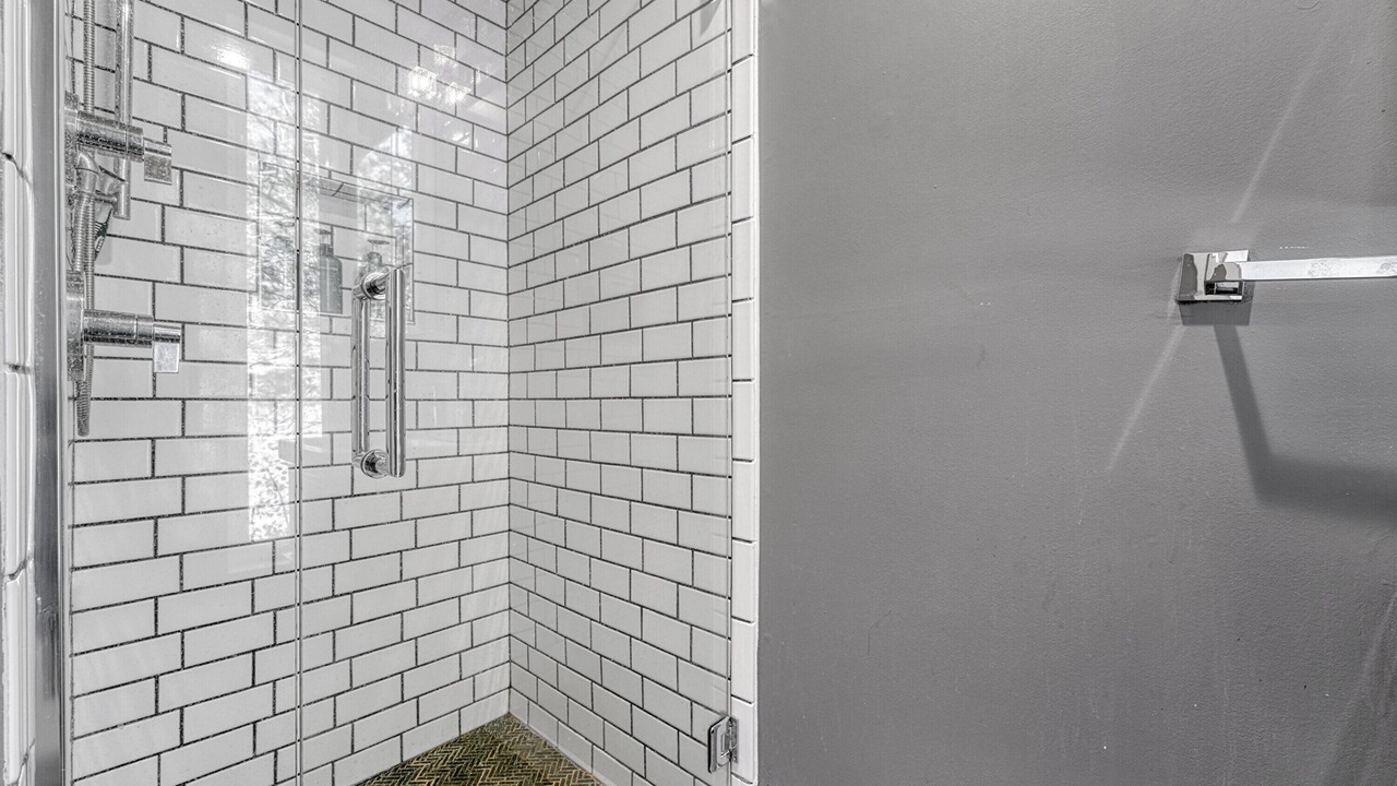 Photo of Bathroom in Central City