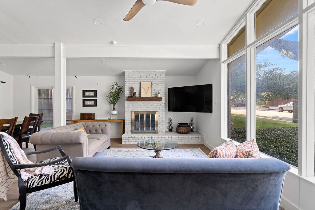 Photo of Livingroom in North Dallas