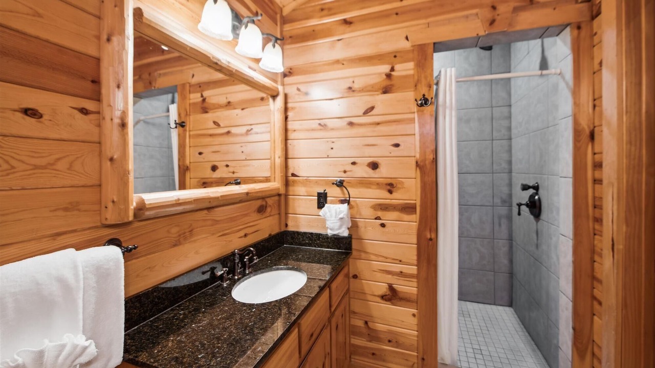 Photo of Others in White Oak Lodge