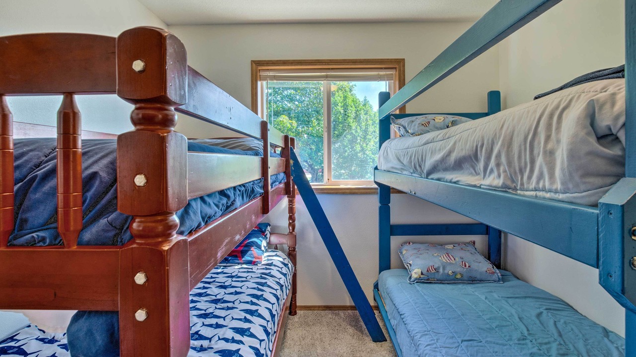 Photo of Bedroom in Bay City