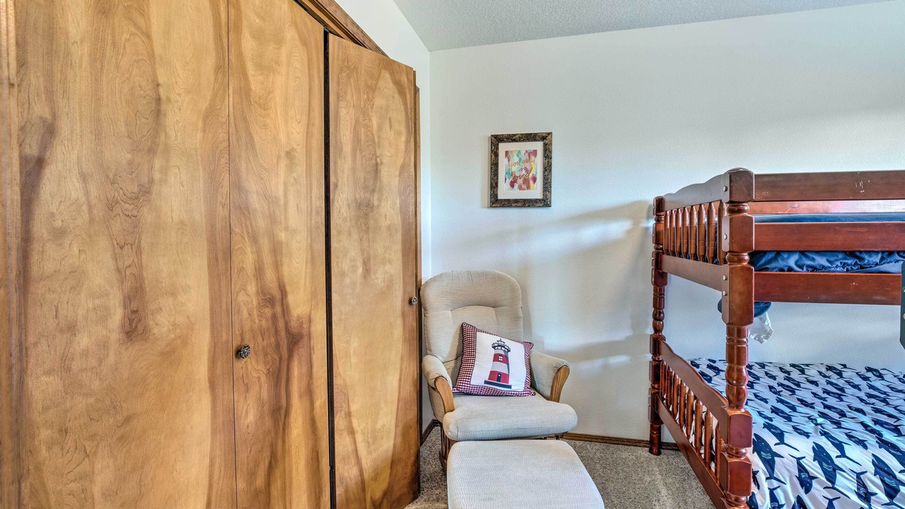 Photo of Bedroom in Bay City