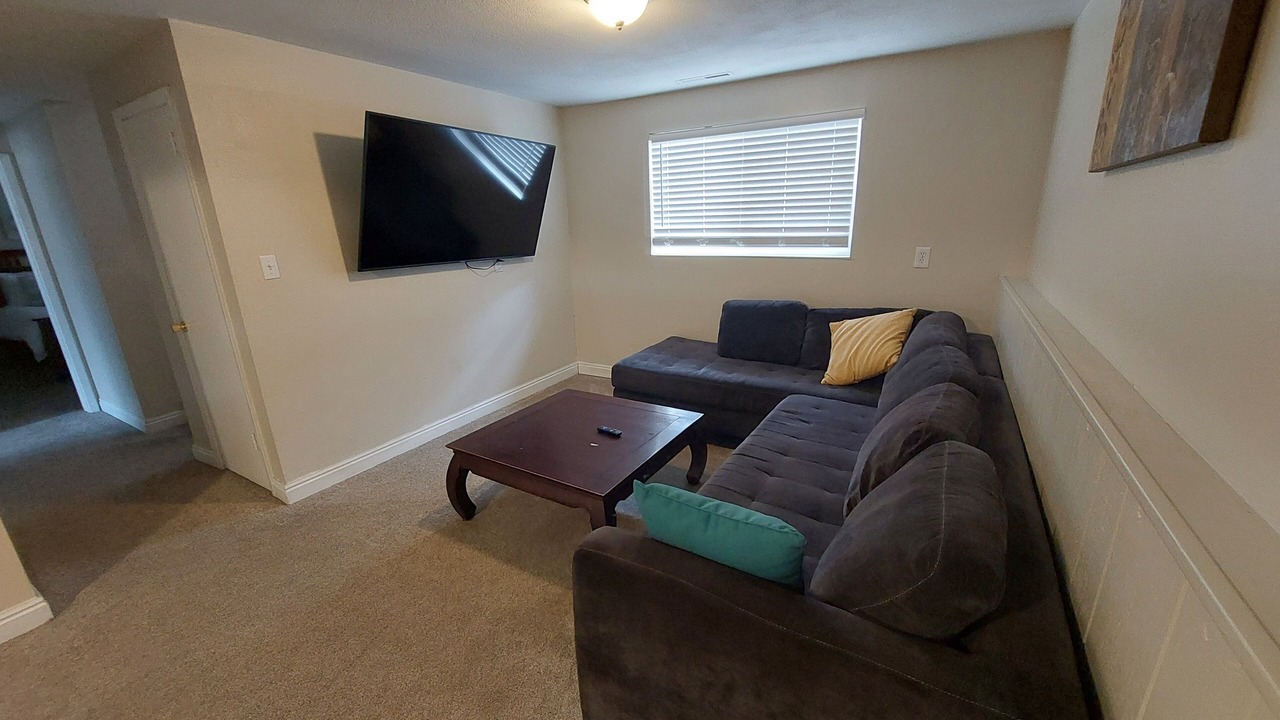 Photo of Livingroom in Castlewood