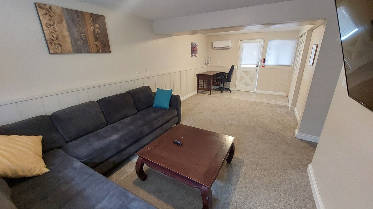 Photo of Livingroom in Castlewood