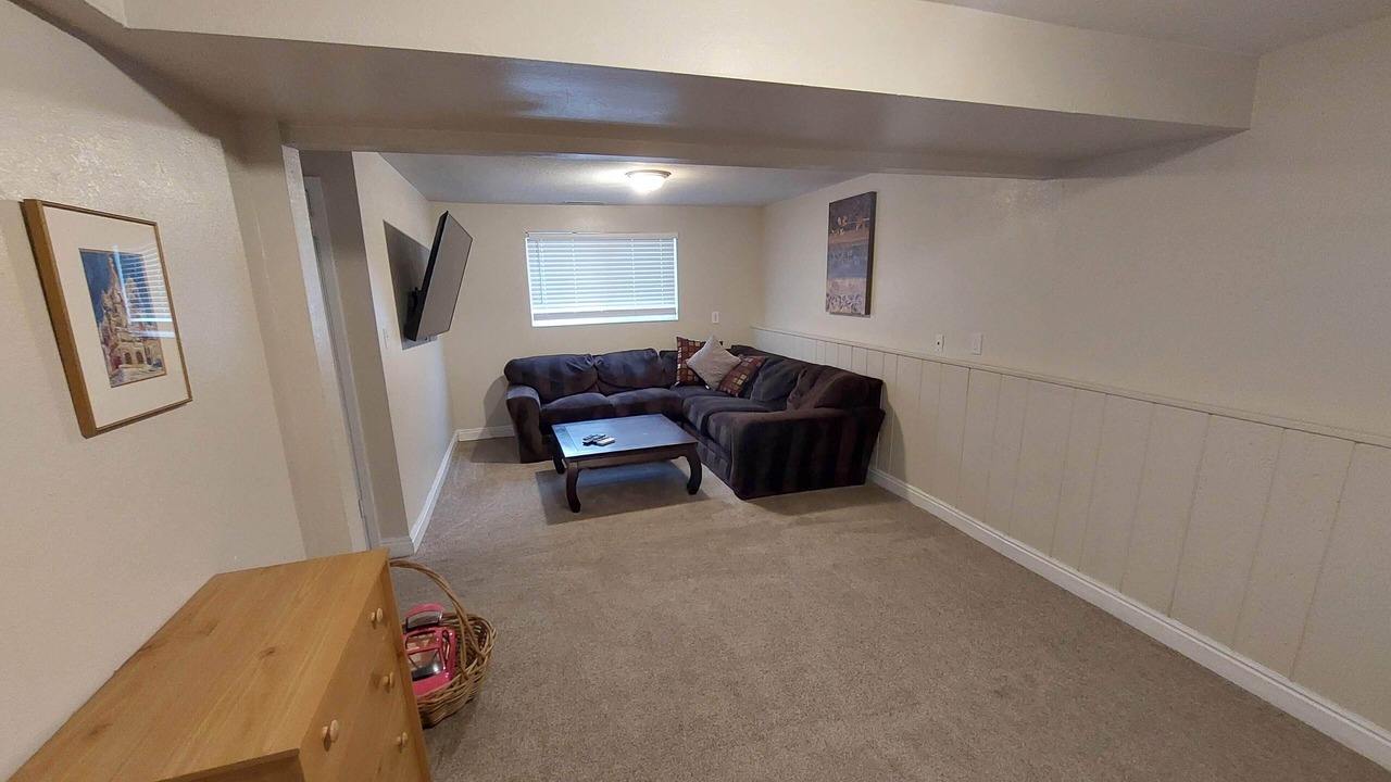 Photo of Livingroom in Castlewood