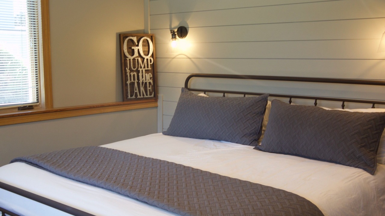 Photo of Bedroom in Wapato Point