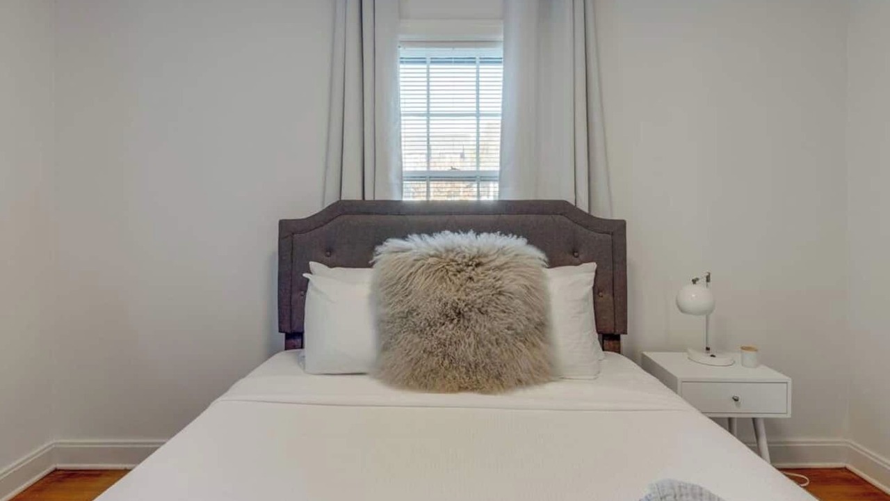 Photo of Bedroom in Belmont - Hillsboro