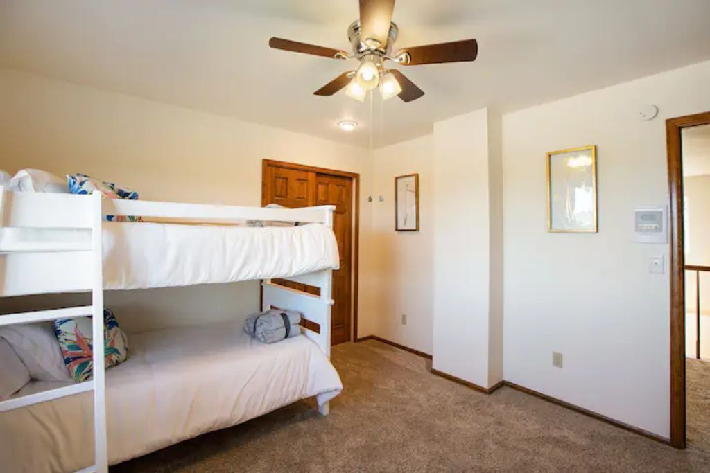 Photo of Bedroom in Mountain Shadows