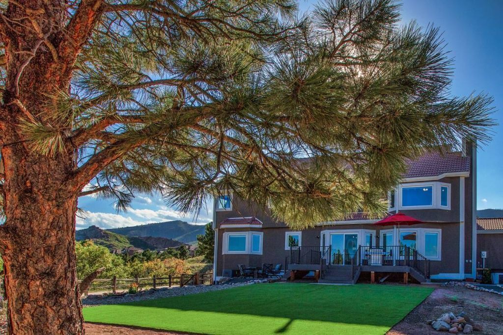Photo of Outdoor in Mountain Shadows