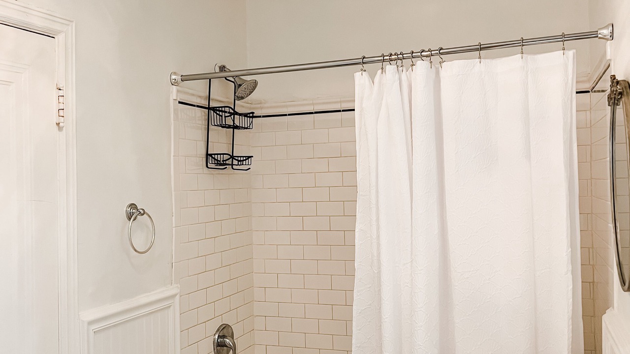 Photo of Bathroom in Central Gardens