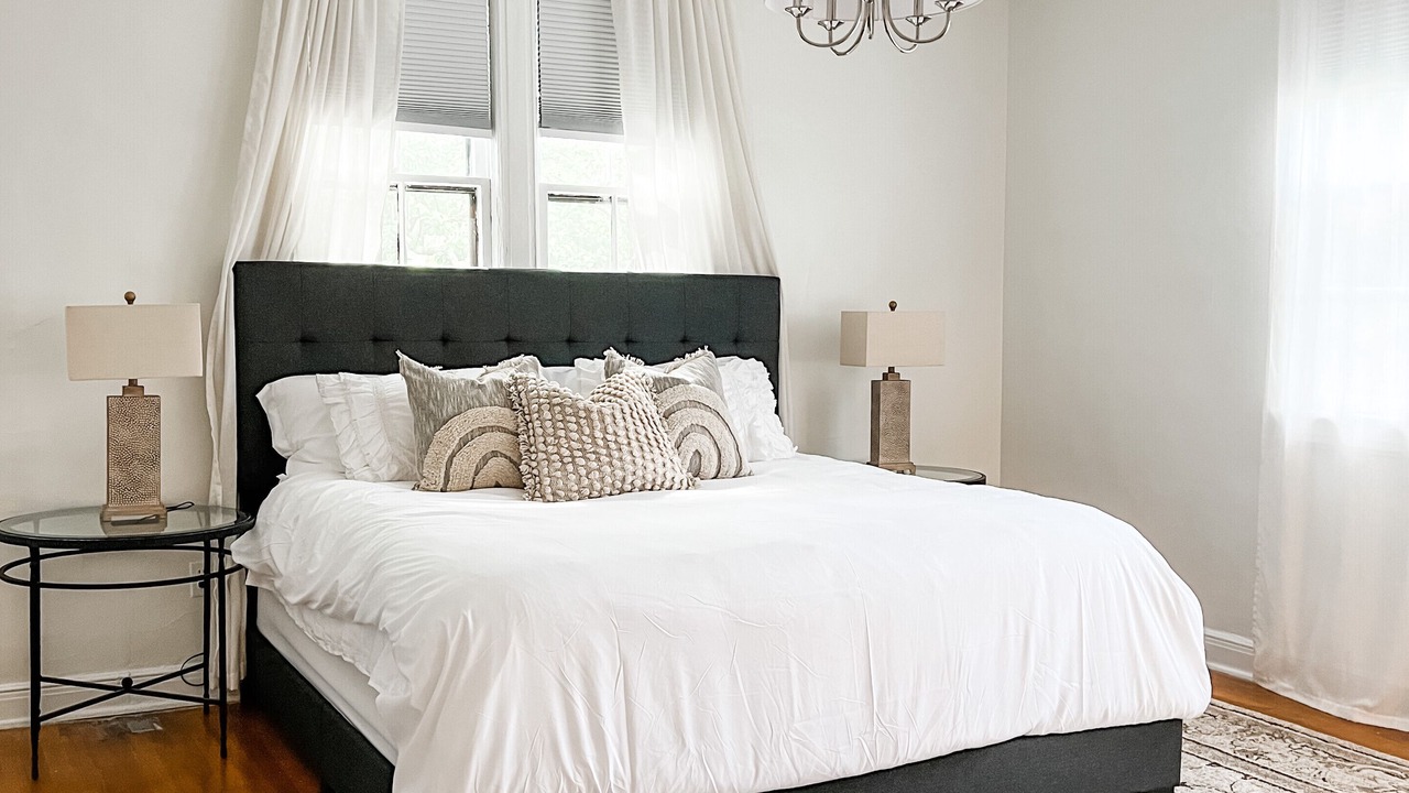 Photo of Bedroom in Central Gardens