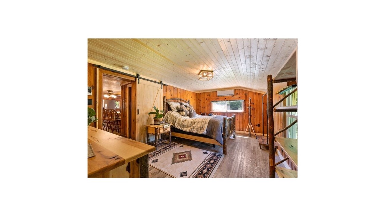 Photo of Bedroom in Holtwood