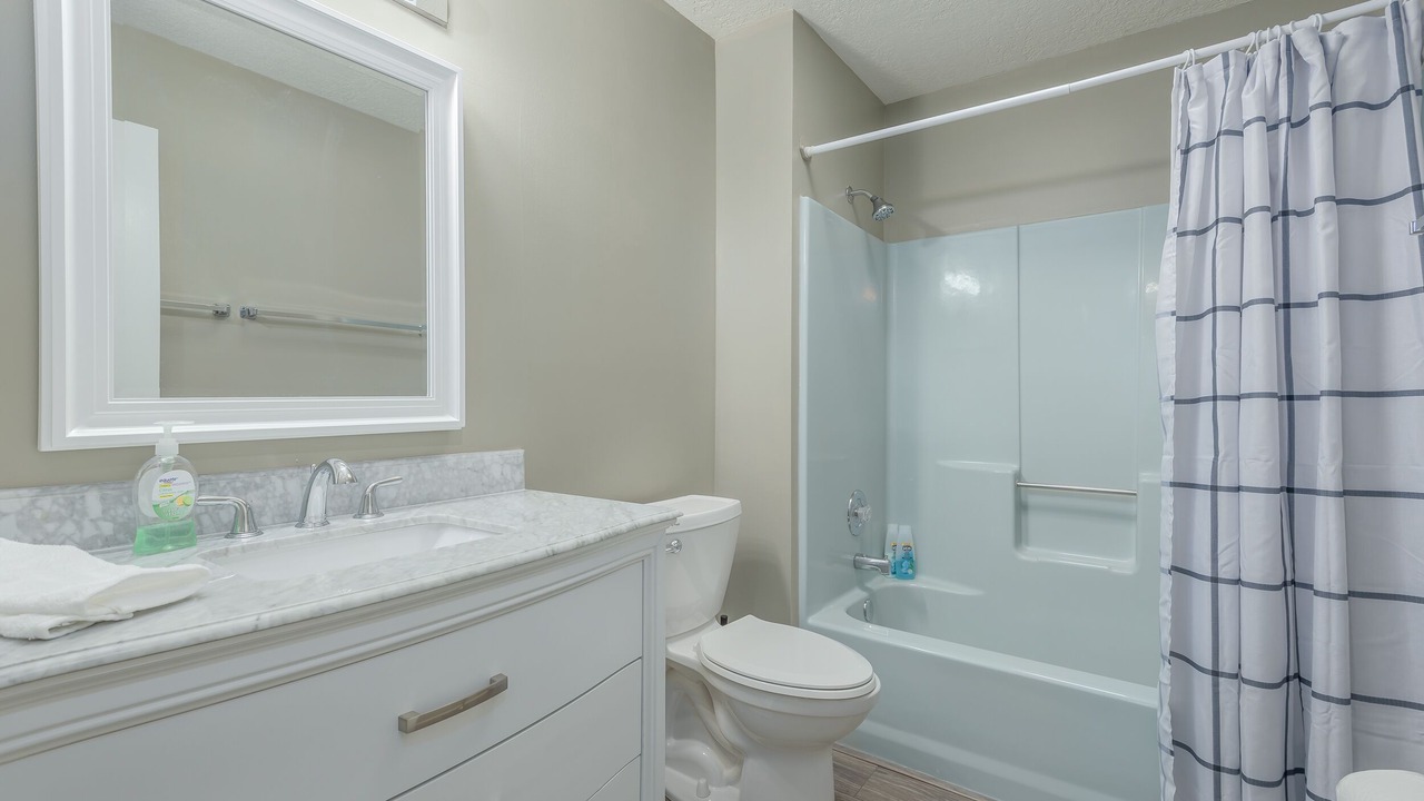 Photo of Bathroom in West Bluff